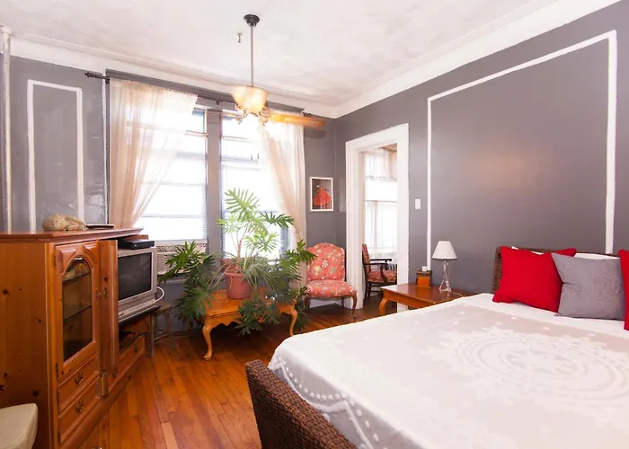 Saint Nicholas Inn
